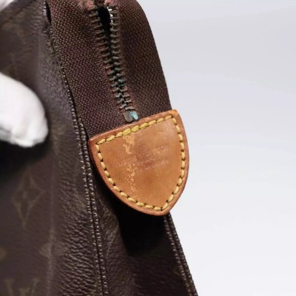 LOUIS VUITTON Monogram Poche Toilette 26 Pouch M47542 LV Auth 84098 - Picture 10 of 16